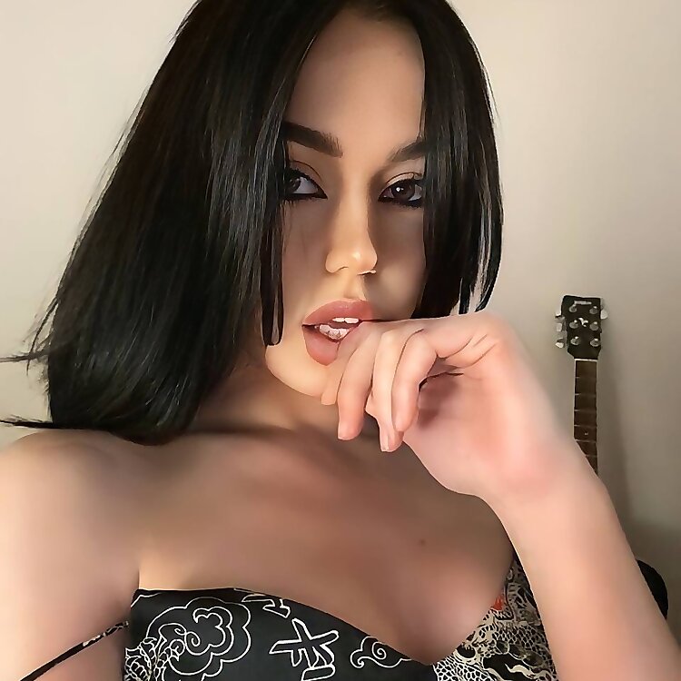 Julia Pearl