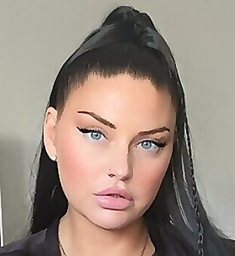 Samantha Louise