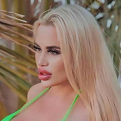 Julia Ferrari