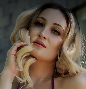 Holly Wolf