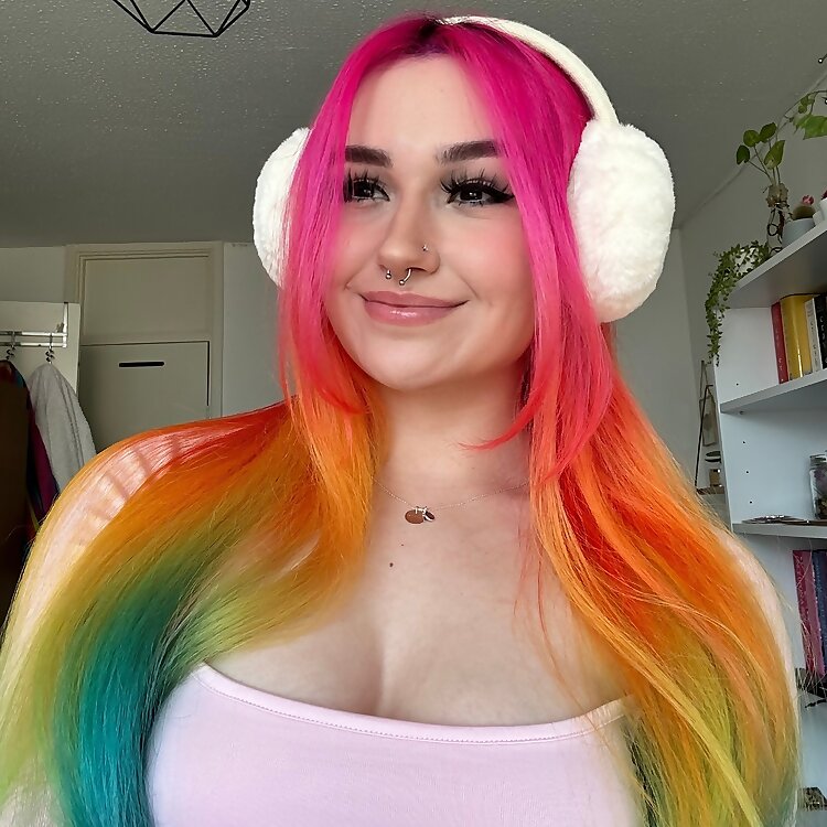 Miss Bunny 
