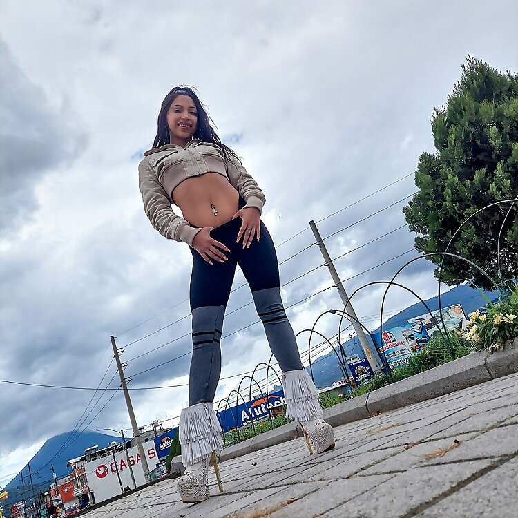 Esmeralda De Gomez