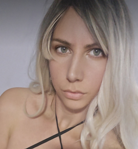Mia