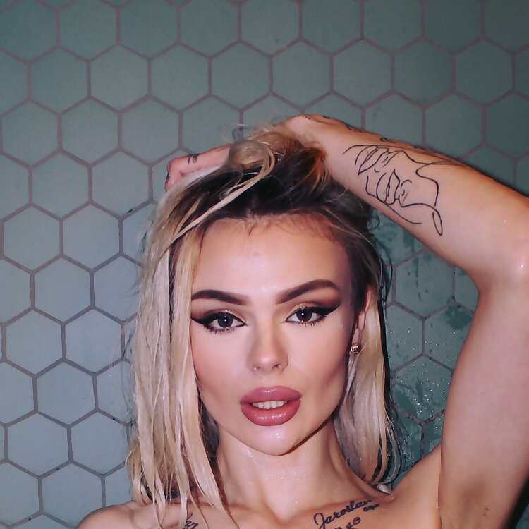 Luisa Star