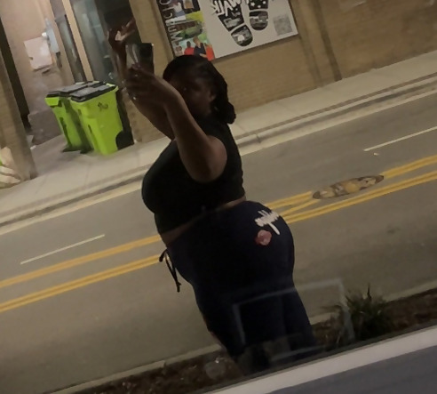 Yofav Thickiee