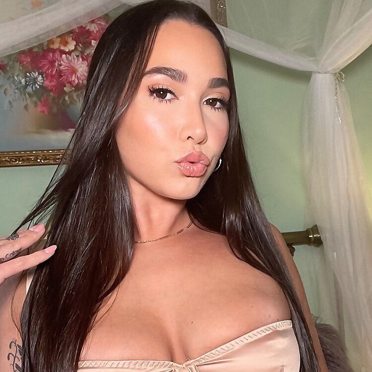 Karlee Grey
